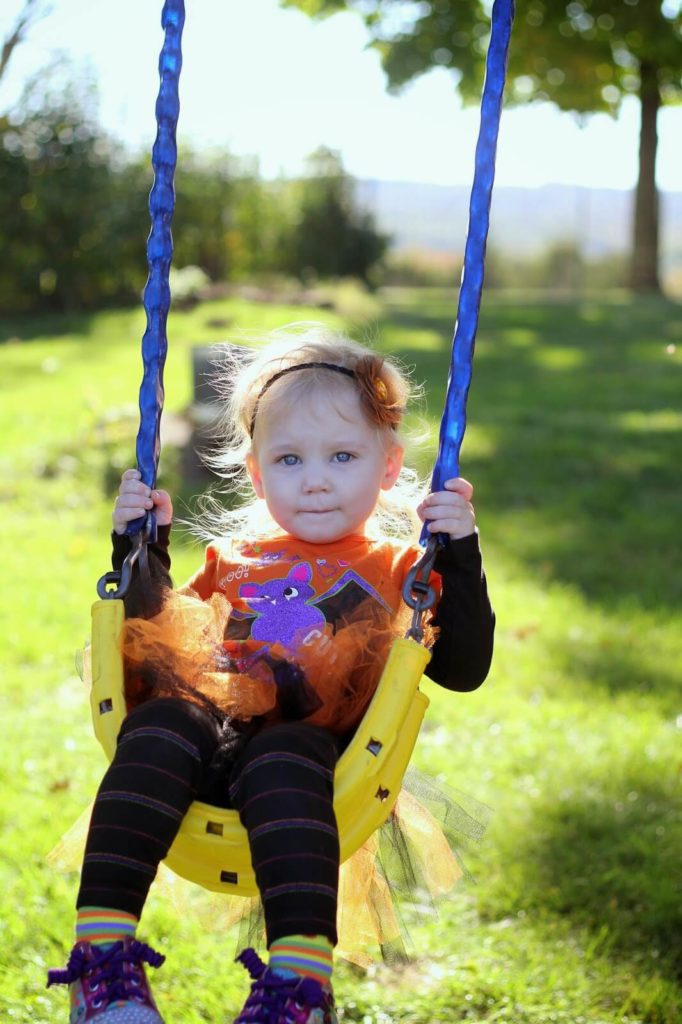 cousin swinging