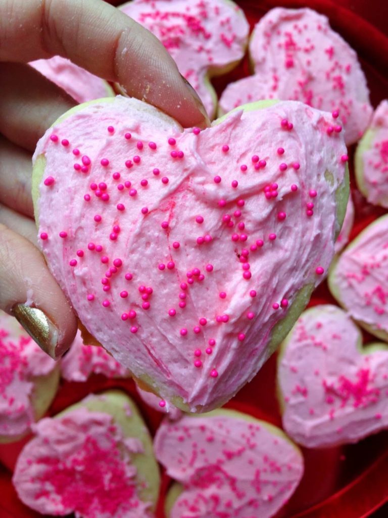 pink valentines day cookies