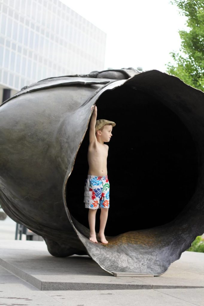 city garden giant head statue