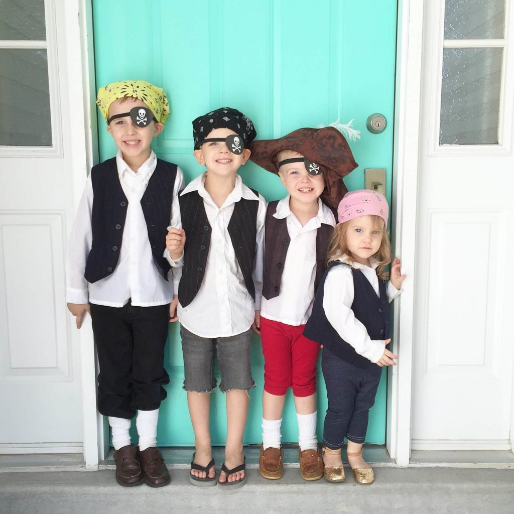 DIY pirate costumes for kids