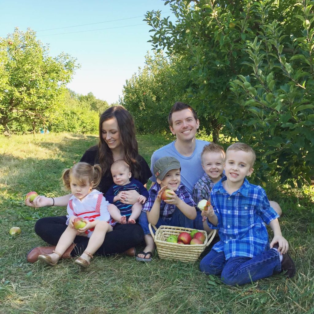 roberts family apple picking