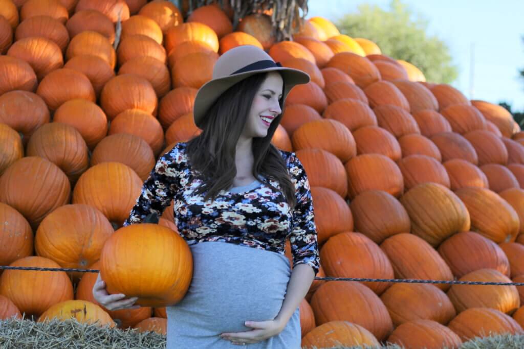 39 week bumpdate photoshoot